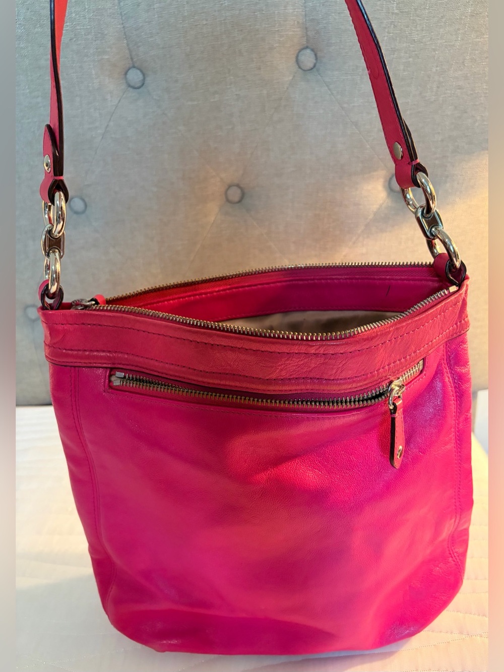 Coach Hot Pink Leather Shoulder Bag - Picture 4 of 9